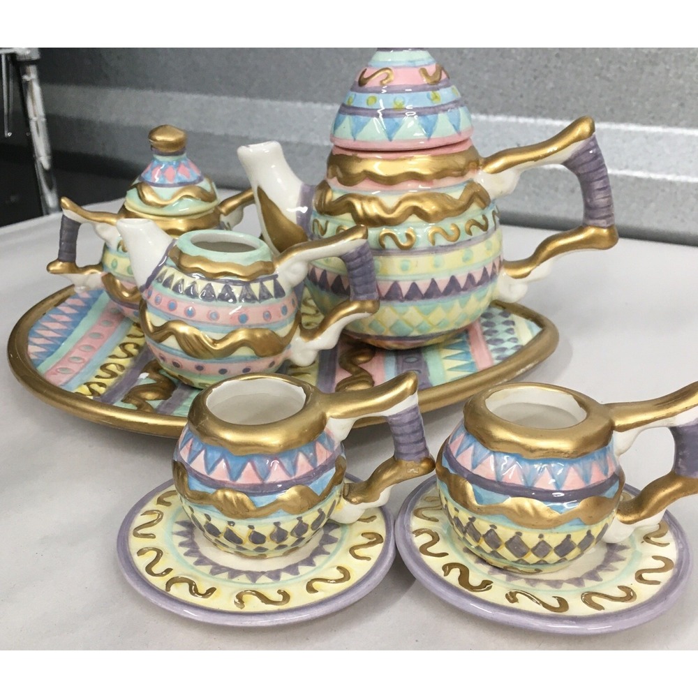 Cracker Barrel‎ Easter 10 pc Mini Teapot Set Pastels & Gold Details